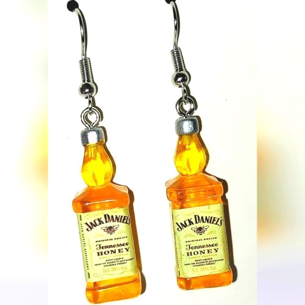 Adult Super cute retro boozy resin earrings